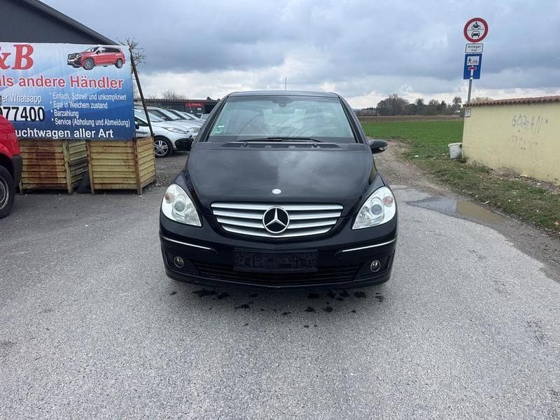 Gebraucht Mercedes B180 109 PS (80 kW) 2007 Schwarz Van / Kleinbus
