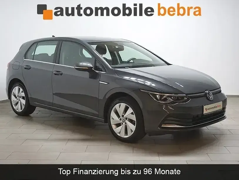 Gebraucht VW Golf VIII Style 150 PS (110 kW) 2022 Delfingrau Limousine