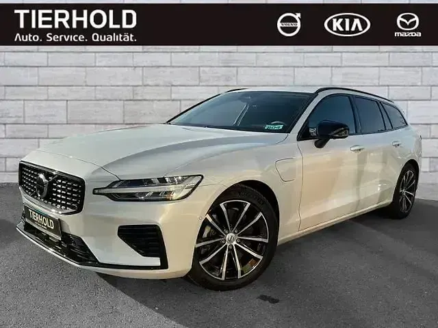 Brugt Volvo V60 Plus 398 HK (292 kW) 2025 Hvid Stationcar