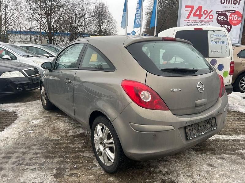 Gebraucht Opel Corsa Innovation 87 PS (63 kW) 2011 Grau Kleinwagen