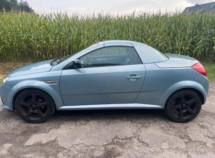 Silber Gebraucht 2005 Opel Tigra Cabrio | 2.300 € (Fairer Preis) - Bild 1/4