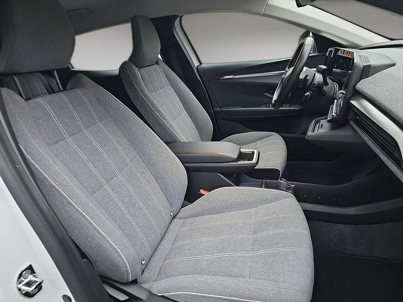 Gebraucht Renault Megane E-Tech 96 kW (131 PS) 2022 Weiß Limousine