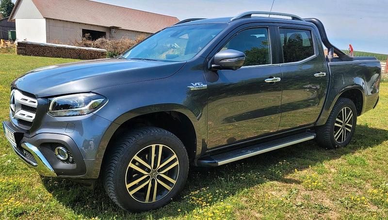 Grau Gebraucht 2019 Mercedes X350 Abholung | 46.500 € (Etwas zu teuer) - Bild 1/4