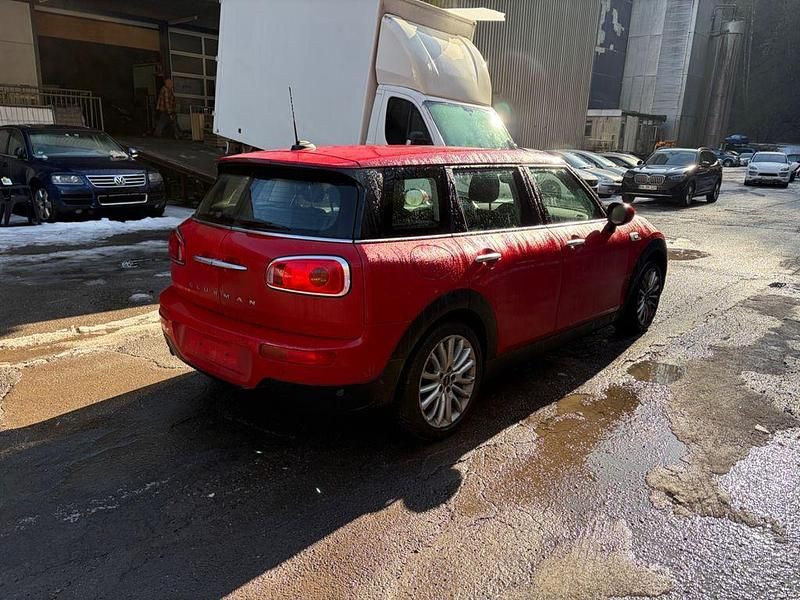 Gebraucht Mini One D Clubman 116 PS (85 kW) 2018 Rot Kombi