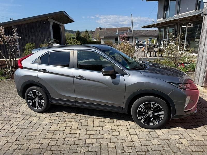 Usata Mitsubishi Eclipse Cross 163 CV (119 kW) 2019 Argento SUV