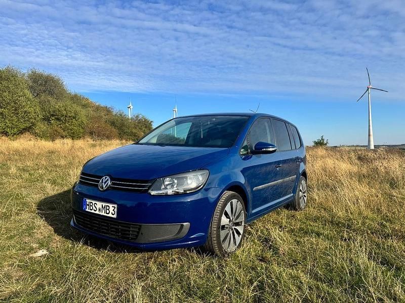 Blau Gebraucht 2012 VW Touran Van / Kleinbus | 4.690 € (Fairer Preis) - Bild 1/4
