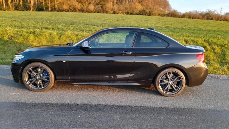 Schwarz Gebraucht 2014 BMW M235 Comfort Edition Coupé | 25.500 € (Fairer Preis) - Bild 1/4