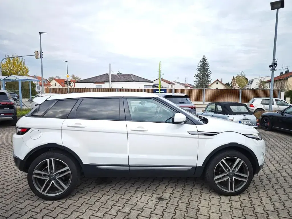 Gebraucht Land Rover Range Rover evoque Pure 150 PS (110 kW) 2013 Weiß SUV