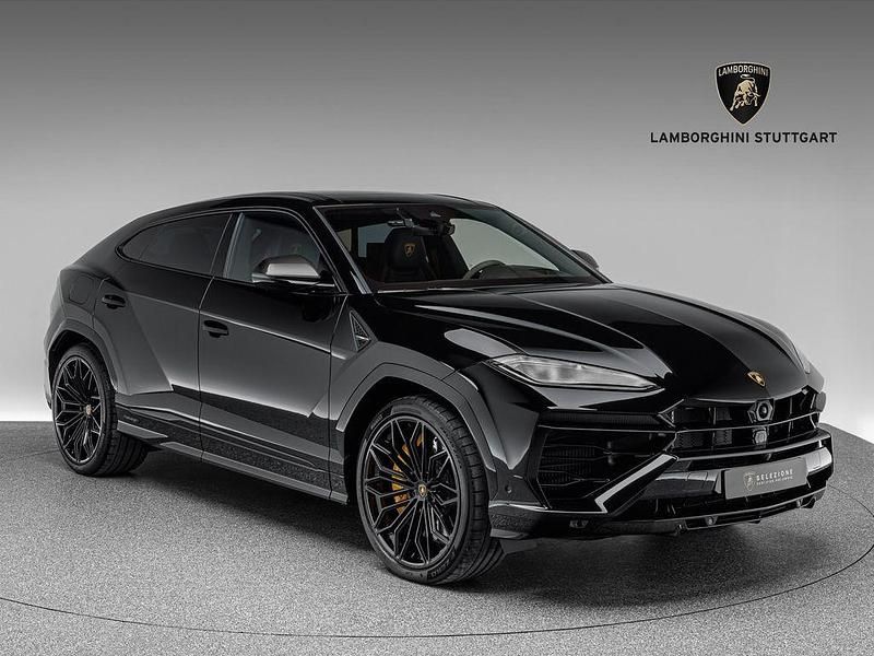 Second-hand Lamborghini Urus 799 CP (587 kW) 2025 Negru SUV