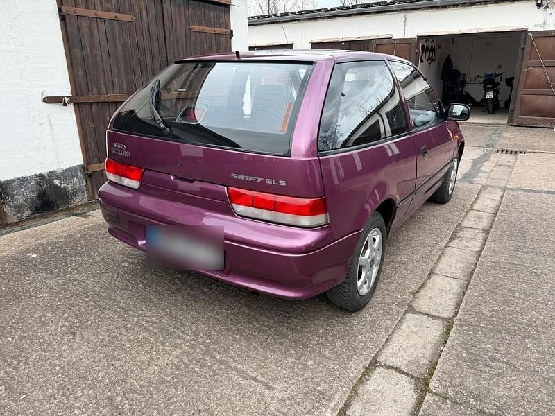 Gebraucht Suzuki Swift 53 PS (38 kW) 1997 Violet Kleinwagen