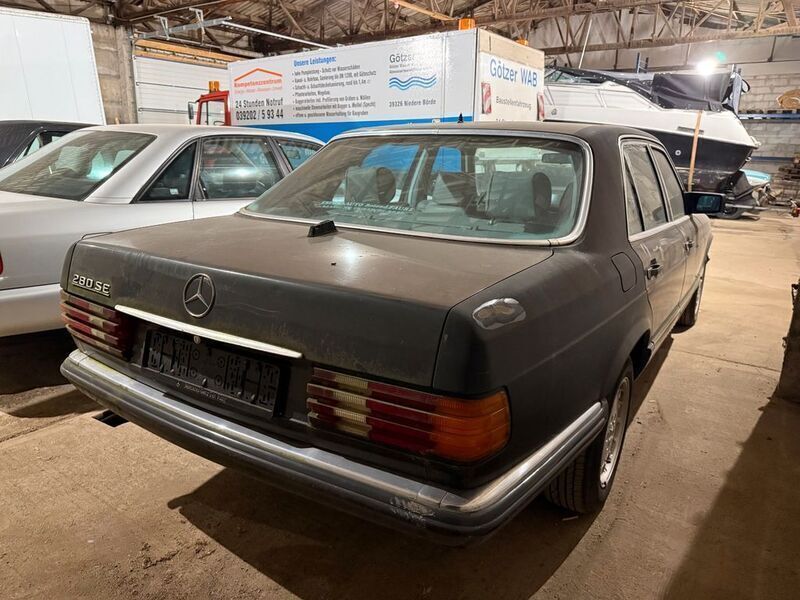 Gebraucht Mercedes S280 185 PS (136 kW) 1985 Schwarz Limousine