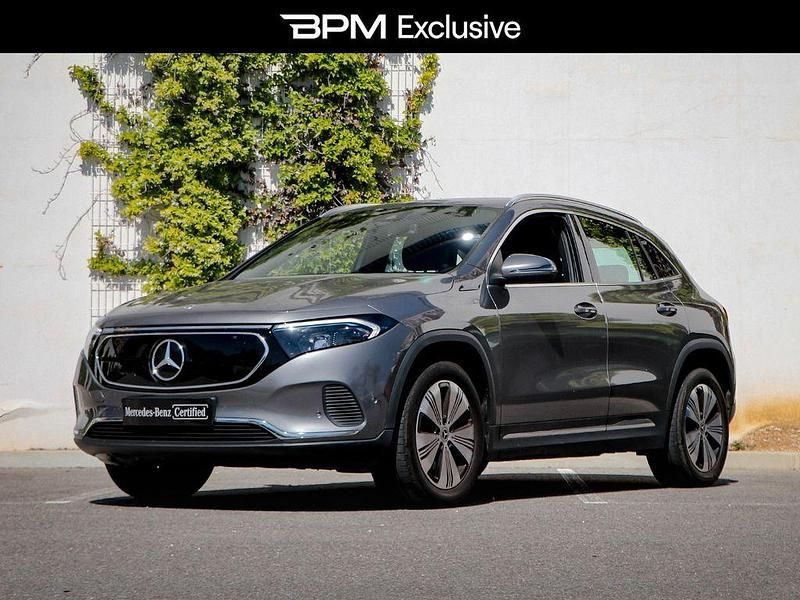 Grau Gebraucht 2021 Mercedes EQA250 SUV | 28.200 € (Guter Preis) - Bild 1/4