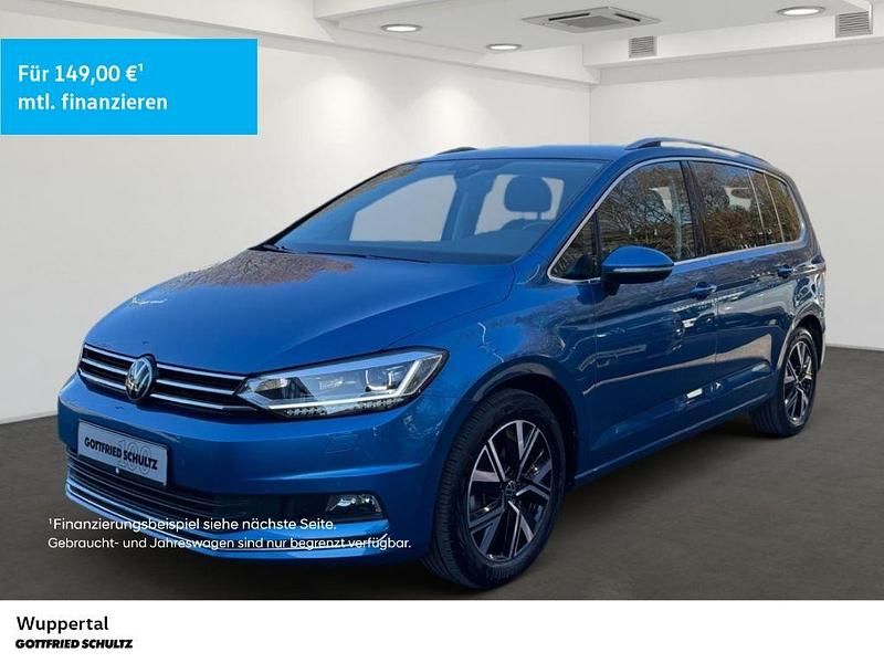 Gebraucht VW Touran Highline 150 PS (110 kW) 2023 Blau Van / Kleinbus