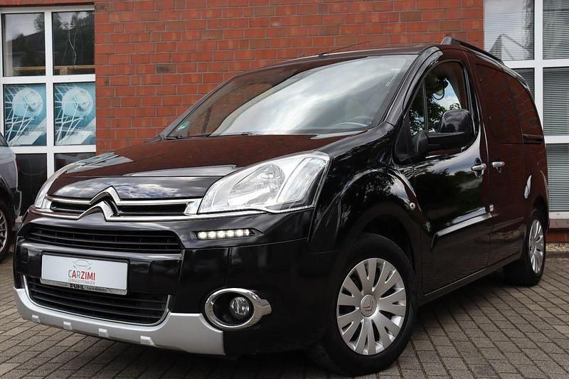 Grau Gebraucht 2015 Citroën Berlingo Van / Kleinbus | 6.490 € (Guter Preis) - Bild 1/4