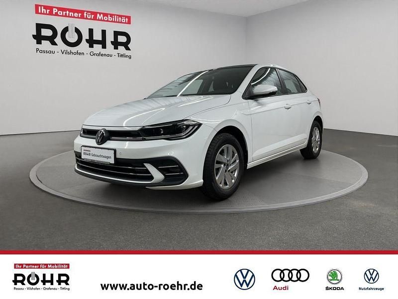 Pure white Gebraucht 2024 VW Polo Style Limousine | 22.980 € (Teuer) - Bild 1/4