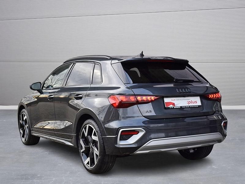 Gebraucht Audi A3 S-Line 150 PS (110 kW) 2024 Grau Limousine