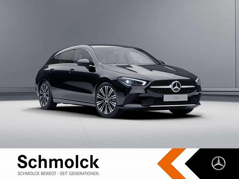Gebraucht Mercedes CLA200 Progressive 150 PS (110 kW) 2021 Unilack nachtschwarz Kombi