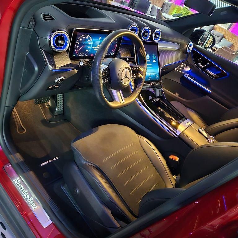 Gebraucht Mercedes GLC450 367 PS (269 kW) 2024 Rot SUV