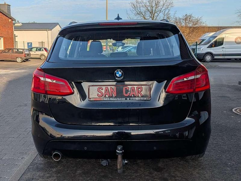 Gebraucht BMW 218 Active Tourer 150 PS (110 kW) 2015 Schwarz 2 Van / Kleinbus