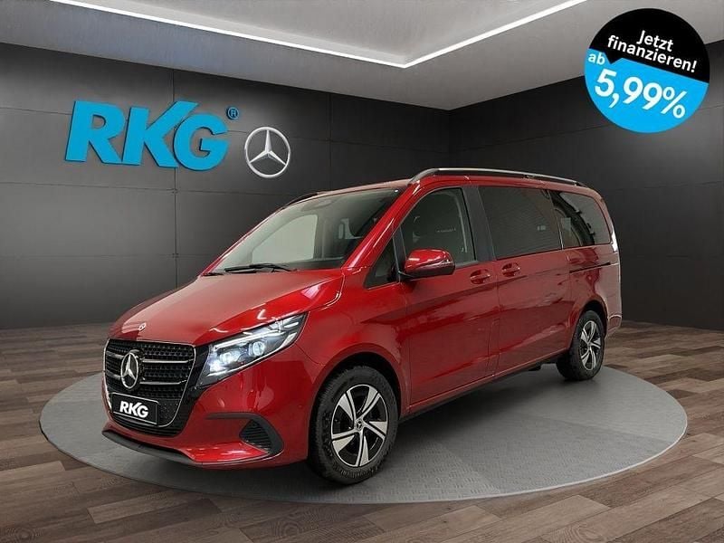 Gebraucht Mercedes V250 Style 190 PS (139 kW) 2025 Rot Van / Kleinbus