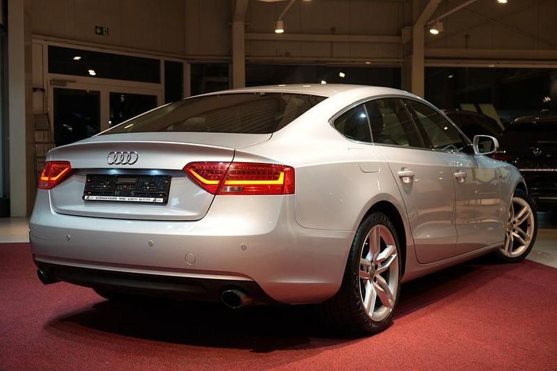 Gebraucht Audi A5 Sportback Sport 224 PS (164 kW) 2013 Silber Kleinwagen