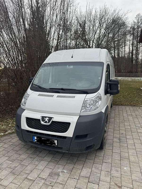 Gebraucht Peugeot Boxer 180 PS (132 kW) 2011 Weiß Van