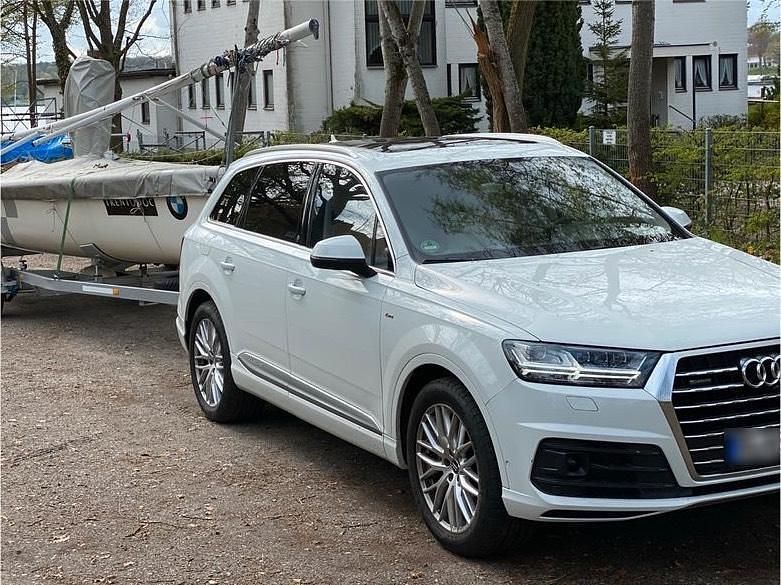 Gebraucht Audi Q7 Ambiente 333 PS (244 kW) 2015 SUV