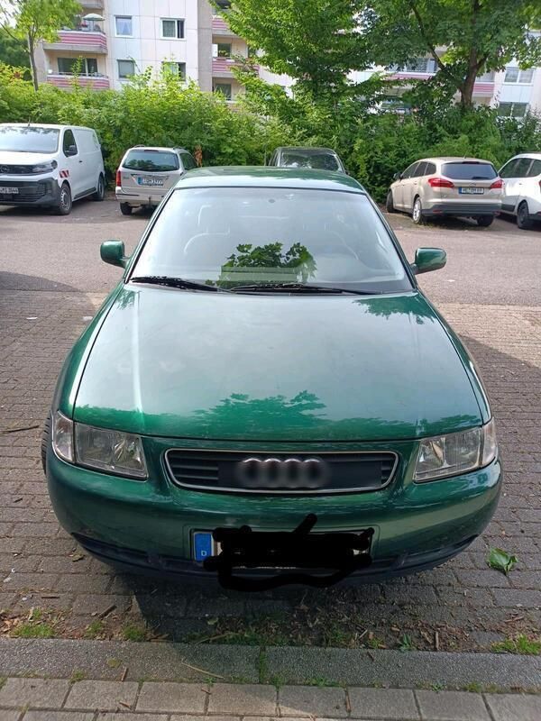 Grün Gebraucht 1999 Audi A3 Kleinwagen | 700 € (Fairer Preis) - Bild 1/4