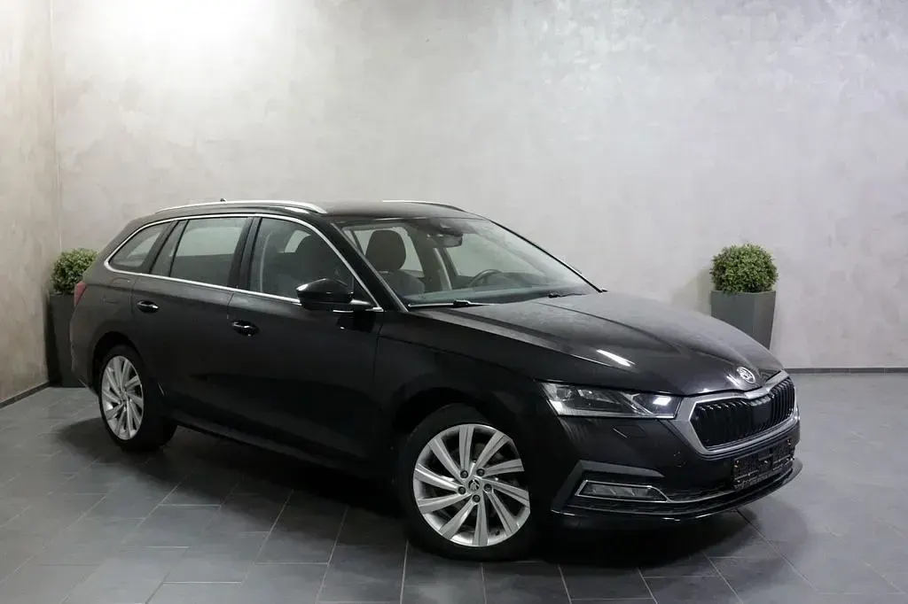 Gebraucht Skoda Octavia Style 204 PS (150 kW) 2021 Schwarz Kombi