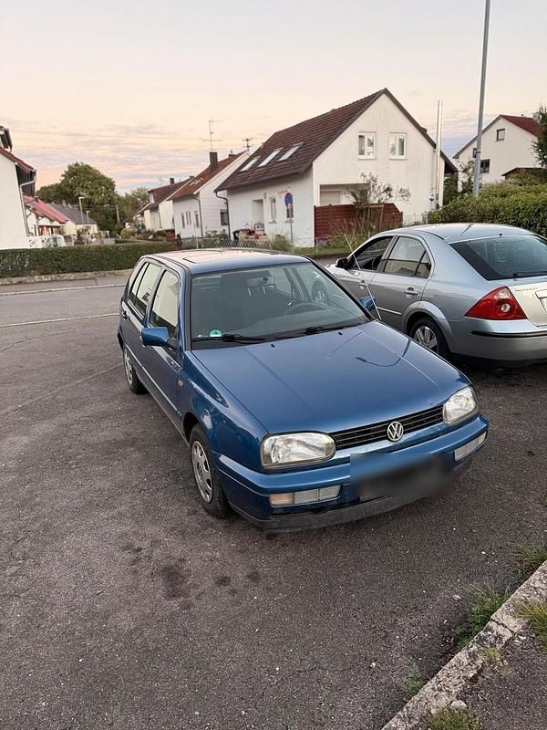 Blau Gebraucht 1997 VW Golf III Kleinwagen | 500 € (Superpreis) - Bild 1/4
