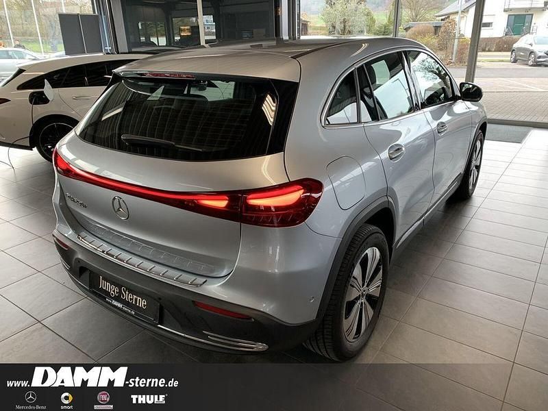 Gebraucht Mercedes EQA250+ Progressive 139 kW (190 PS) 2025 Hightechsilber SUV