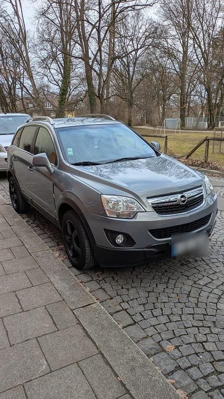 Grau Gebraucht 2012 Opel Antara Design Edition SUV | 6.000 € (Fairer Preis) - Bild 1/4
