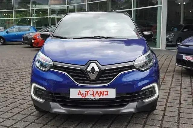 Gebraucht Renault Captur Collection 150 PS (110 kW) 2019 Blau SUV