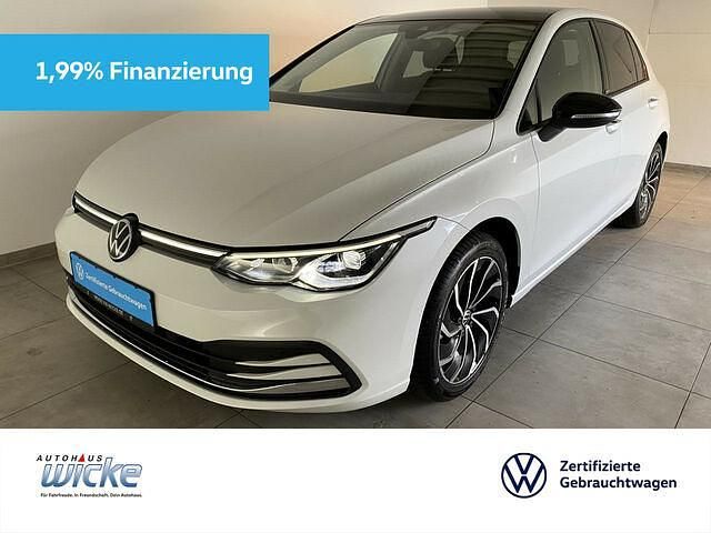 Gebraucht VW Golf VIII Move 110 PS (80 kW) 2024 Weiß Limousine