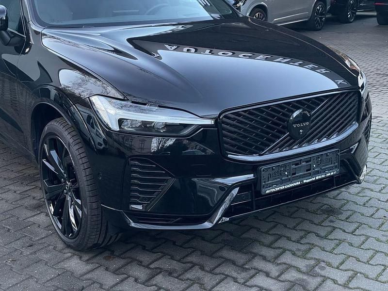 Gebraucht Volvo XC60 Plus 250 PS (183 kW) 2025 Schwarz SUV