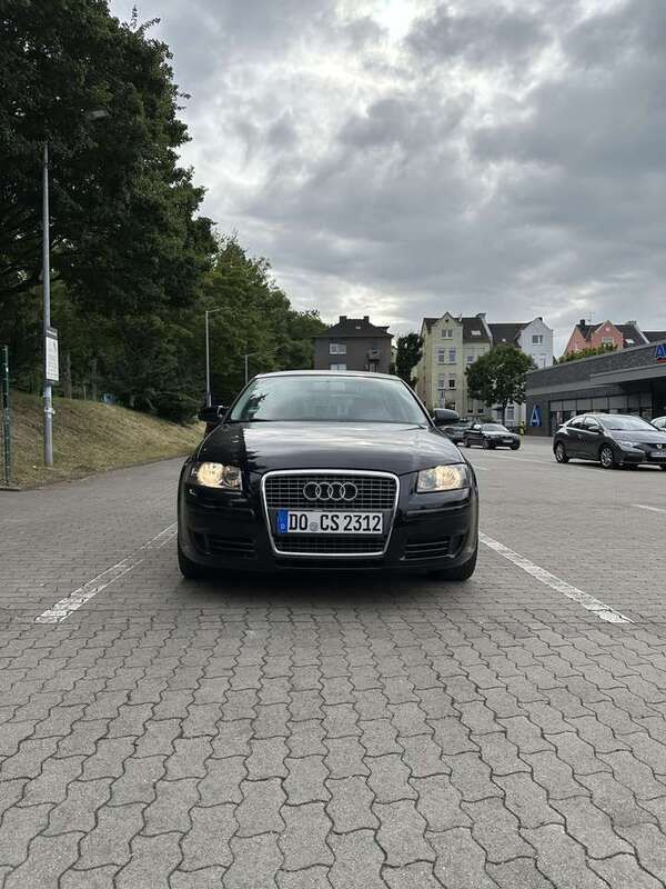 Gebraucht 2009 Audi A3 Sportback Ambiente Kombi | 3.700 € (Superpreis) - Bild 1/4