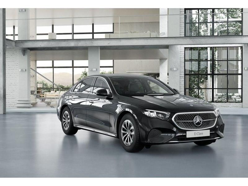 Gebraucht Mercedes E200 Avantgarde 204 PS (150 kW) 2024 Metalliclack obsidianschwarz m Limousine