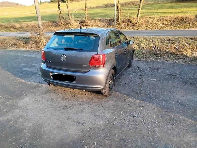 Gebraucht VW Polo 90 PS (66 kW) 2014 Kleinwagen