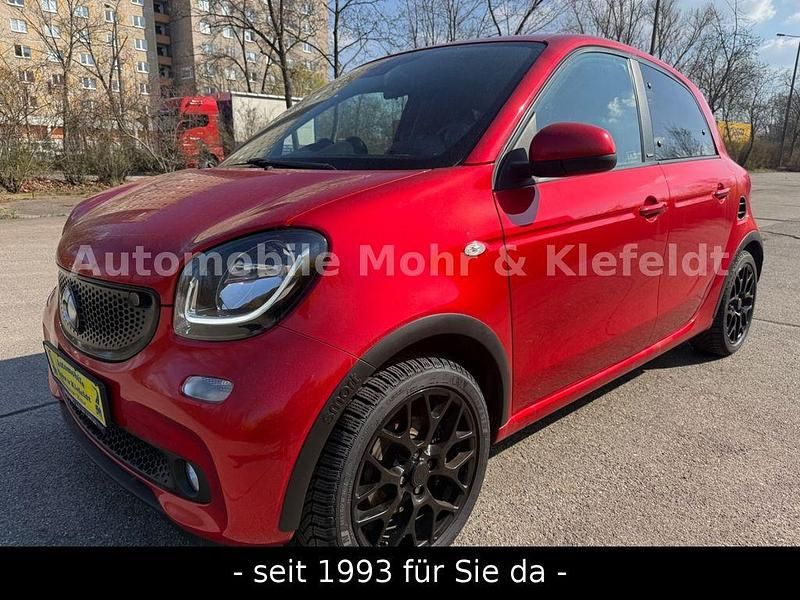 Second-hand Smart ForFour Passion 90 CP (66 kW) 2018 Roșu Hatchback