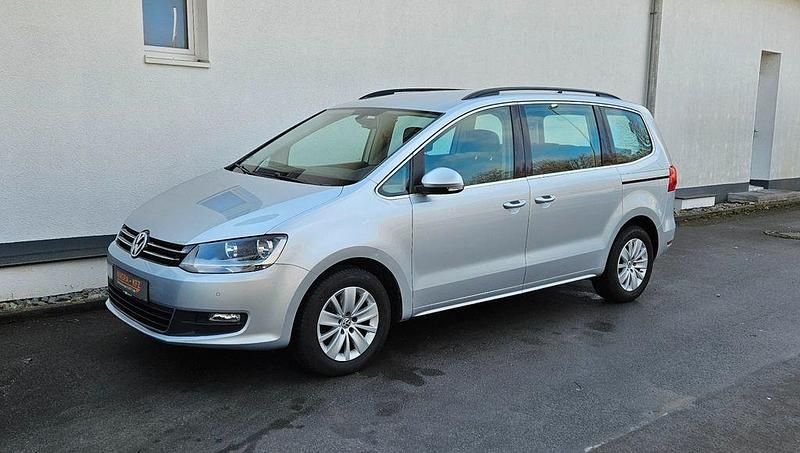 Gebraucht VW Sharan 177 PS (130 kW) 2014 Silber Van / Kleinbus