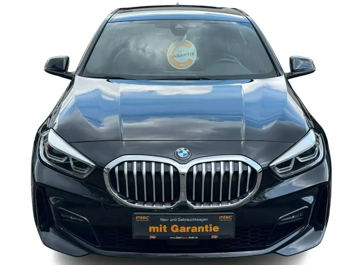 Gebraucht BMW 120 Performance 190 PS (139 kW) 2022 Schwarz Kleinwagen