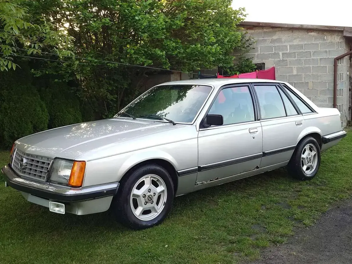 Gebraucht Opel Senator 179 PS (131 kW) 1979 Silber Limousine