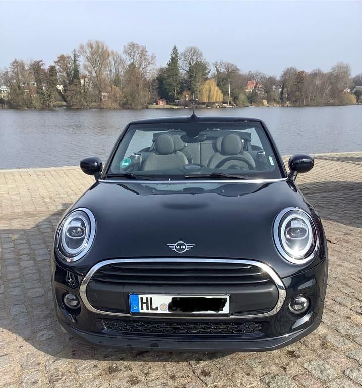 Gebraucht Mini One Cabriolet 102 PS (75 kW) 2020 Schwarz Cabrio