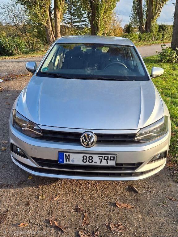 Gebraucht VW Polo Trendline 80 PS (58 kW) 2020 Grau Kleinwagen