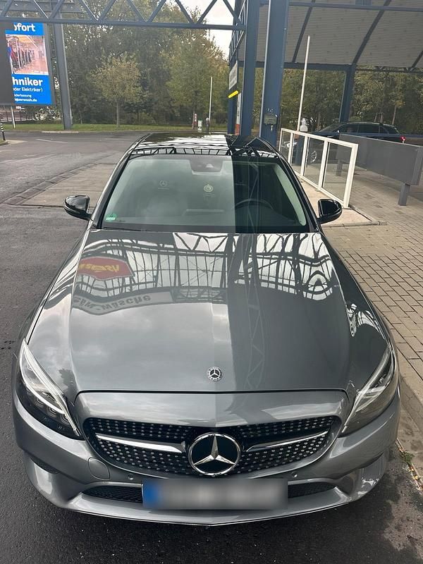 Gebraucht Mercedes C300e 306 PS (225 kW) 2019 Silber Limousine