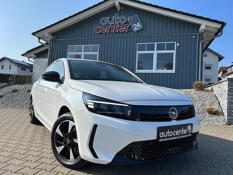Gebraucht Opel Corsa-e 100 kW (136 PS) 2023 Weiß Kleinwagen