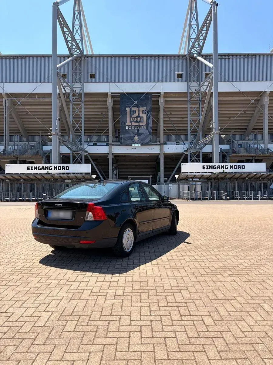 Gebraucht Volvo S40 101 PS (74 kW) 2007 Schwarz Limousine