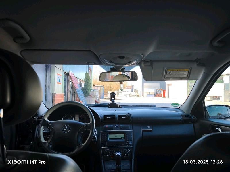 Gebraucht Mercedes C220 150 PS (110 kW) 2006 Schwarz Kombi