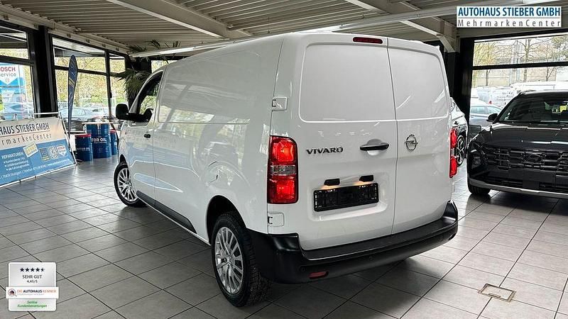 Gebraucht Opel Vivaro 150 PS (110 kW) 2021 Weiß Van / Kleinbus