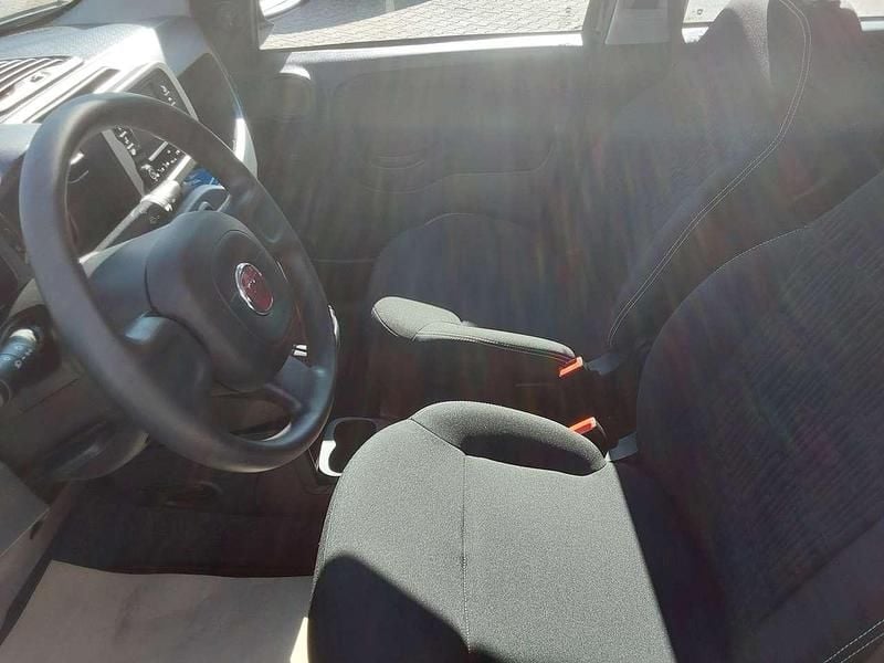 Gebraucht Fiat Panda 69 PS (50 kW) 2024 Schwarz Kleinwagen